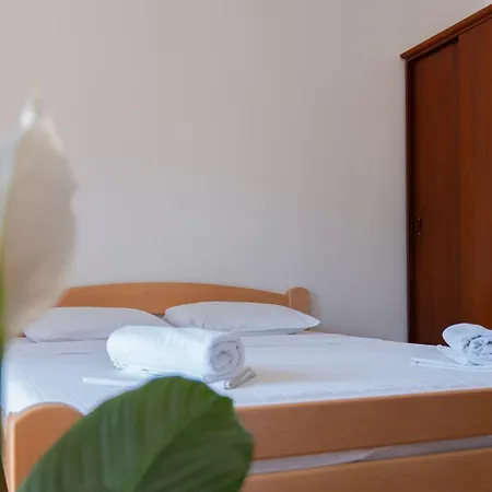 Sms Appartement Budva
